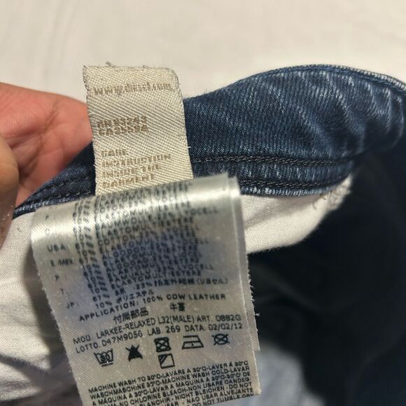 Diesel Jeans Larkee 31x32 Blue Denim Regular Fit Straight Leg Mens Jeans - Picture 11 of 16